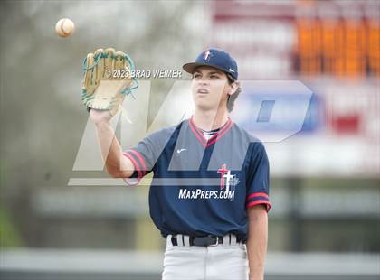 Thumbnail 3 in Central Catholic @ E.D. White photogallery.