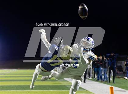 Thumbnail 3 in Creighton Prep @ Elkhorn South (NSAA Class A Round 1) photogallery.