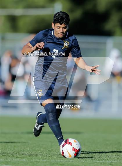 Thumbnail 1 in  El Camino Real vs  Birmingham photogallery.