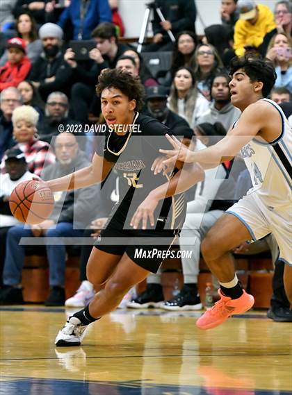 Thumbnail 3 in Salesian College Preparatory vs. Clovis North (Gridley Invitational) photogallery.