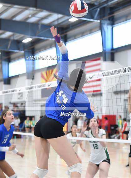 Thumbnail 1 in La Jolla Country Day vs. Rancho (Nike TOC Southwest) photogallery.