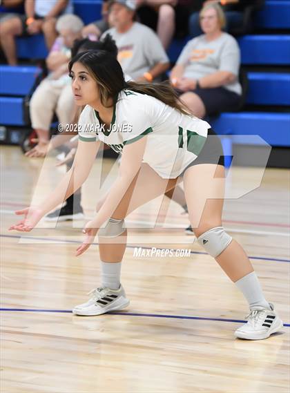 Thumbnail 3 in La Jolla Country Day vs. Rancho (Nike TOC Southwest) photogallery.