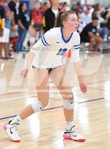 Thumbnail 2 in La Jolla Country Day vs. Rancho (Nike TOC Southwest) photogallery.