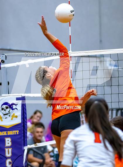 Thumbnail 2 in South View vs Triton (Jack Britt's 19th Annual Volleyball Jamboree)(scrimmage) photogallery.