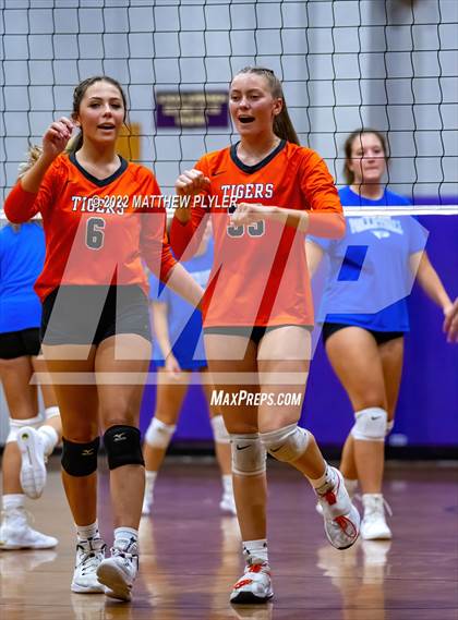 Thumbnail 3 in South View vs Triton (Jack Britt's 19th Annual Volleyball Jamboree)(scrimmage) photogallery.