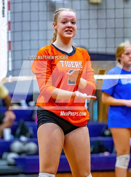Thumbnail 2 in South View vs Triton (Jack Britt's 19th Annual Volleyball Jamboree)(scrimmage) photogallery.