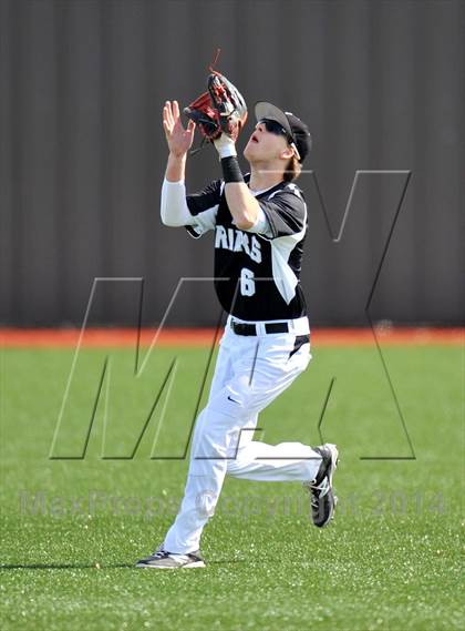 Thumbnail 1 in Pantego Christian vs Bishop Lynch (Texas Private School Classic) photogallery.