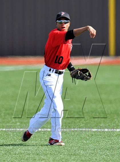 Thumbnail 2 in Pantego Christian vs Bishop Lynch (Texas Private School Classic) photogallery.