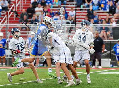 Thumbnail 3 in Comsewogue vs. Smithtown West (Section XI Div II Class B Championship) photogallery.