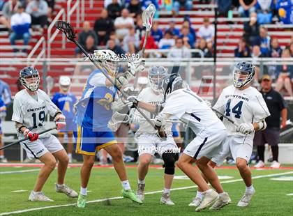 Thumbnail 3 in Comsewogue vs. Smithtown West (Section XI Div II Class B Championship) photogallery.