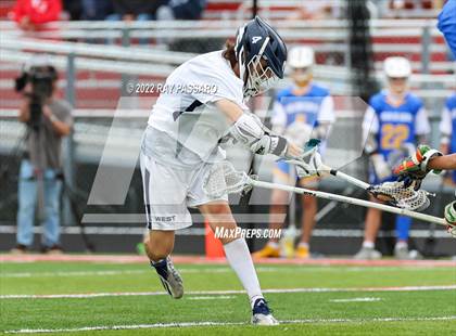 Thumbnail 3 in Comsewogue vs. Smithtown West (Section XI Div II Class B Championship) photogallery.