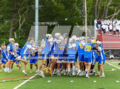 Thumbnail 2 in Comsewogue vs. Smithtown West (Section XI Div II Class B Championship) photogallery.