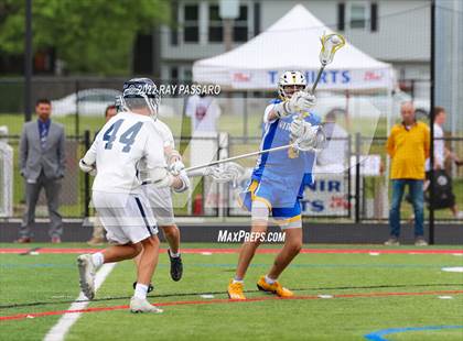 Thumbnail 3 in Comsewogue vs. Smithtown West (Section XI Div II Class B Championship) photogallery.