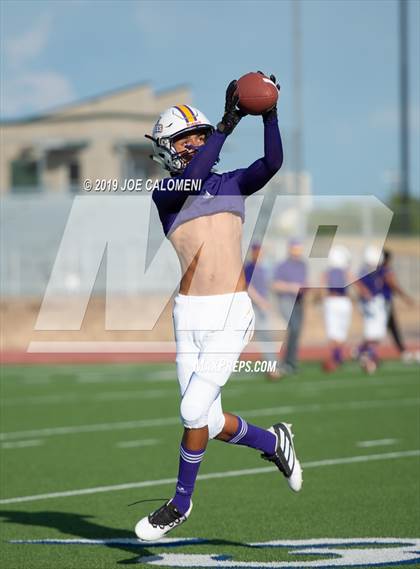 Thumbnail 2 in Laredo LBJ @ Jay [John] photogallery.