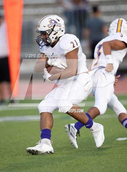 Thumbnail 3 in Laredo LBJ @ Jay [John] photogallery.