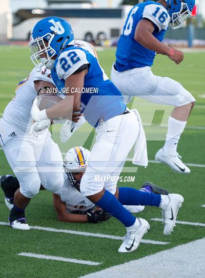 Thumbnail 1 in Laredo LBJ @ Jay [John] photogallery.