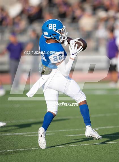 Thumbnail 2 in Laredo LBJ @ Jay [John] photogallery.
