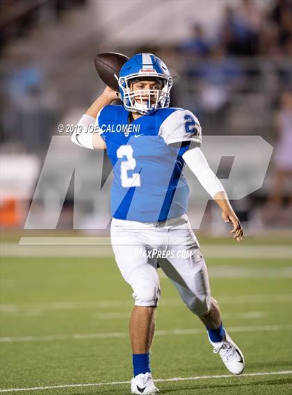 Thumbnail 2 in Laredo LBJ @ Jay [John] photogallery.