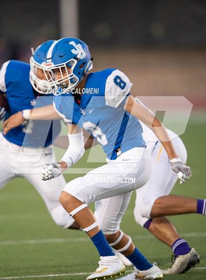 Thumbnail 3 in Laredo LBJ @ Jay [John] photogallery.