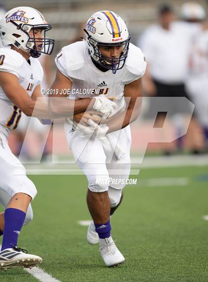 Thumbnail 3 in Laredo LBJ @ Jay [John] photogallery.