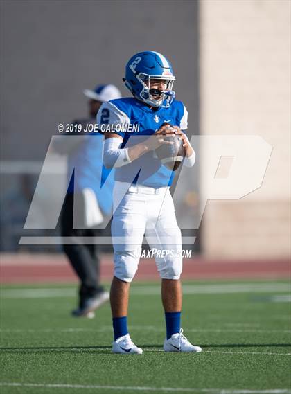 Thumbnail 1 in Laredo LBJ @ Jay [John] photogallery.