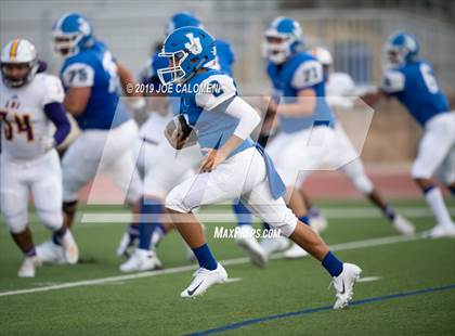 Thumbnail 1 in Laredo LBJ @ Jay [John] photogallery.