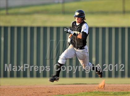 Thumbnail 3 in Archer City vs. Trenton (UIL 1A Region 2 semifinals) photogallery.