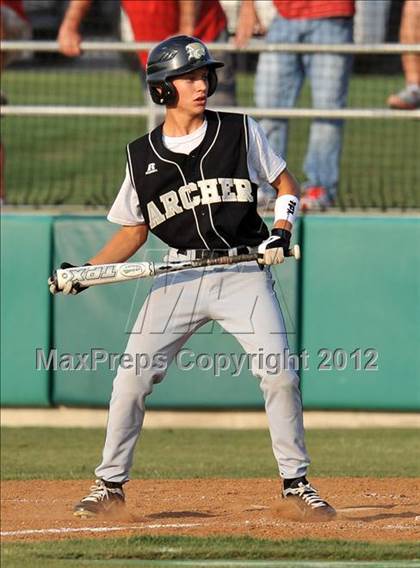 Thumbnail 3 in Archer City vs. Trenton (UIL 1A Region 2 semifinals) photogallery.