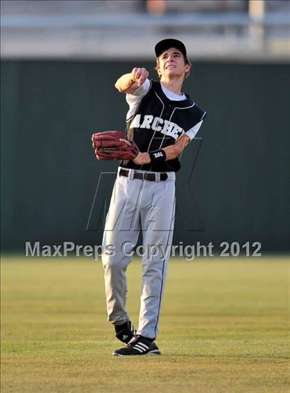 Thumbnail 2 in Archer City vs. Trenton (UIL 1A Region 2 semifinals) photogallery.
