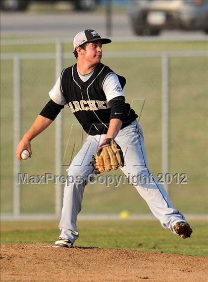 Thumbnail 3 in Archer City vs. Trenton (UIL 1A Region 2 semifinals) photogallery.