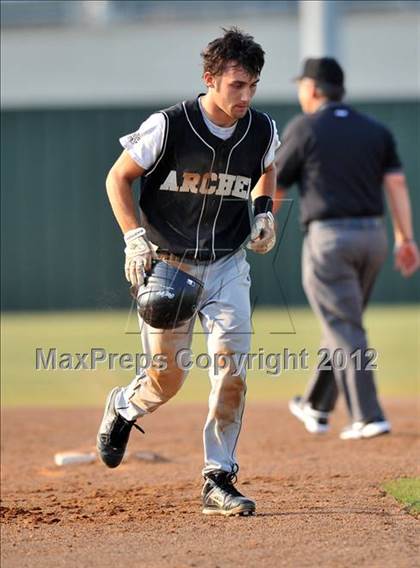 Thumbnail 3 in Archer City vs. Trenton (UIL 1A Region 2 semifinals) photogallery.