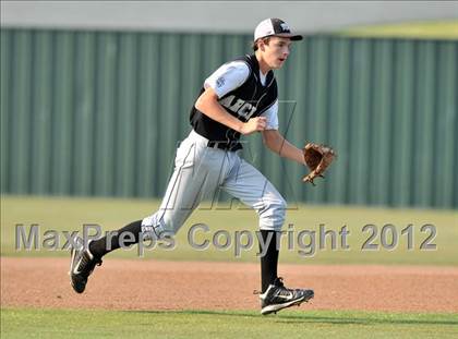 Thumbnail 2 in Archer City vs. Trenton (UIL 1A Region 2 semifinals) photogallery.
