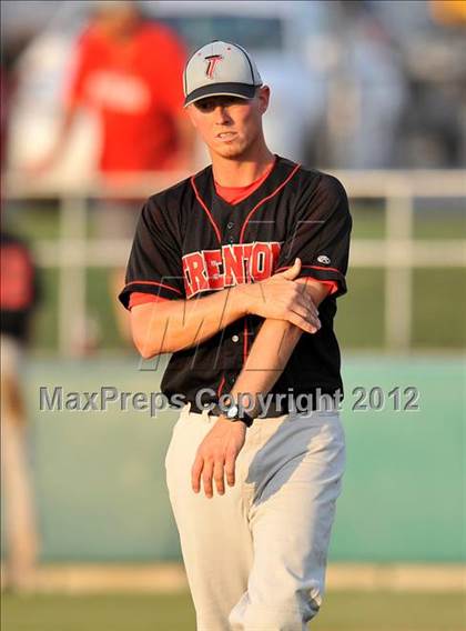 Thumbnail 3 in Archer City vs. Trenton (UIL 1A Region 2 semifinals) photogallery.