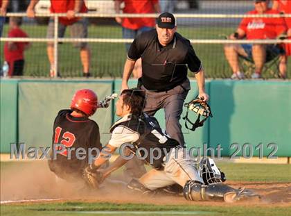 Thumbnail 2 in Archer City vs. Trenton (UIL 1A Region 2 semifinals) photogallery.