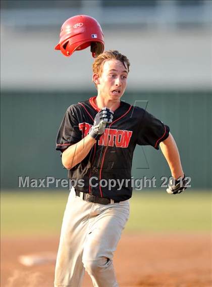 Thumbnail 3 in Archer City vs. Trenton (UIL 1A Region 2 semifinals) photogallery.