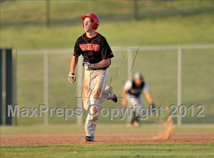Thumbnail 3 in Archer City vs. Trenton (UIL 1A Region 2 semifinals) photogallery.