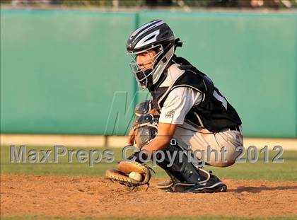 Thumbnail 1 in Archer City vs. Trenton (UIL 1A Region 2 semifinals) photogallery.