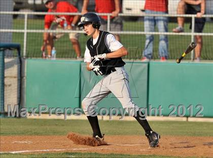 Thumbnail 1 in Archer City vs. Trenton (UIL 1A Region 2 semifinals) photogallery.