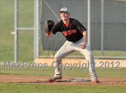 Thumbnail 3 in Archer City vs. Trenton (UIL 1A Region 2 semifinals) photogallery.