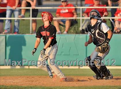 Thumbnail 3 in Archer City vs. Trenton (UIL 1A Region 2 semifinals) photogallery.