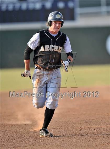 Thumbnail 2 in Archer City vs. Trenton (UIL 1A Region 2 semifinals) photogallery.