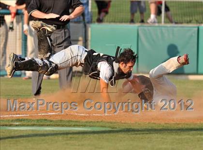 Thumbnail 3 in Archer City vs. Trenton (UIL 1A Region 2 semifinals) photogallery.