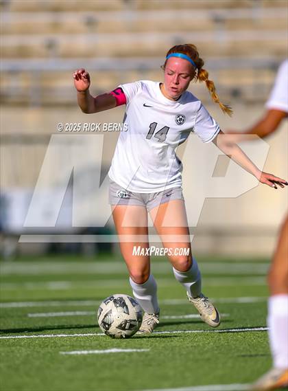 Thumbnail 3 in College Park @ Spring (UIL Bi-District 6A Soccer D2 playoff) photogallery.
