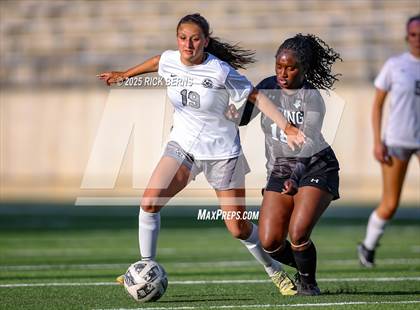 Thumbnail 1 in College Park @ Spring (UIL Bi-District 6A Soccer D2 playoff) photogallery.