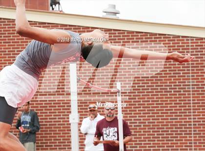Thumbnail 3 in UIL 6A District 29/30 Area Meet photogallery.