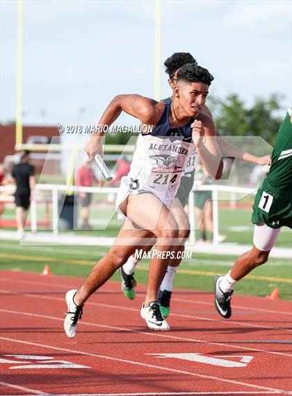 Thumbnail 3 in UIL 6A District 29/30 Area Meet photogallery.