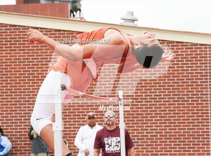 Thumbnail 2 in UIL 6A District 29/30 Area Meet photogallery.