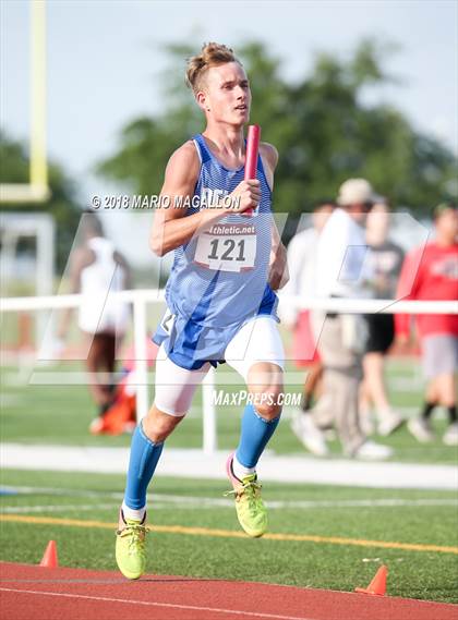 Thumbnail 3 in UIL 6A District 29/30 Area Meet photogallery.