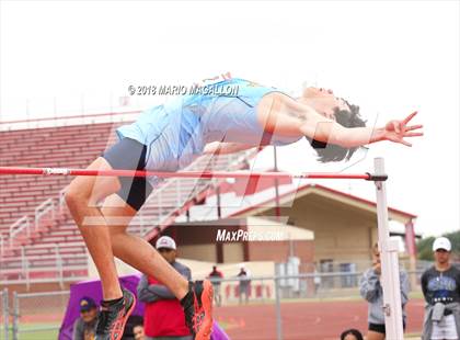 Thumbnail 1 in UIL 6A District 29/30 Area Meet photogallery.