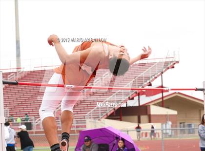 Thumbnail 3 in UIL 6A District 29/30 Area Meet photogallery.